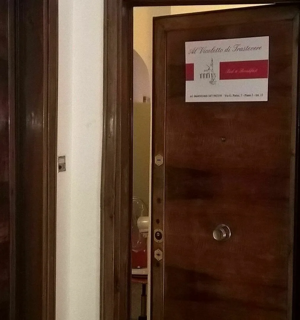 Elegance Scalini Di Trastevere Рим Апартаменты